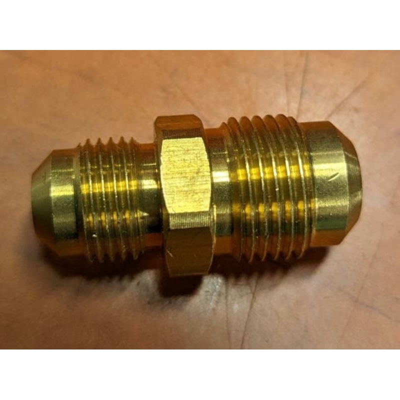 Napoleon Union Fitting (1/2 MF to 3/8 MF) – N255-0026